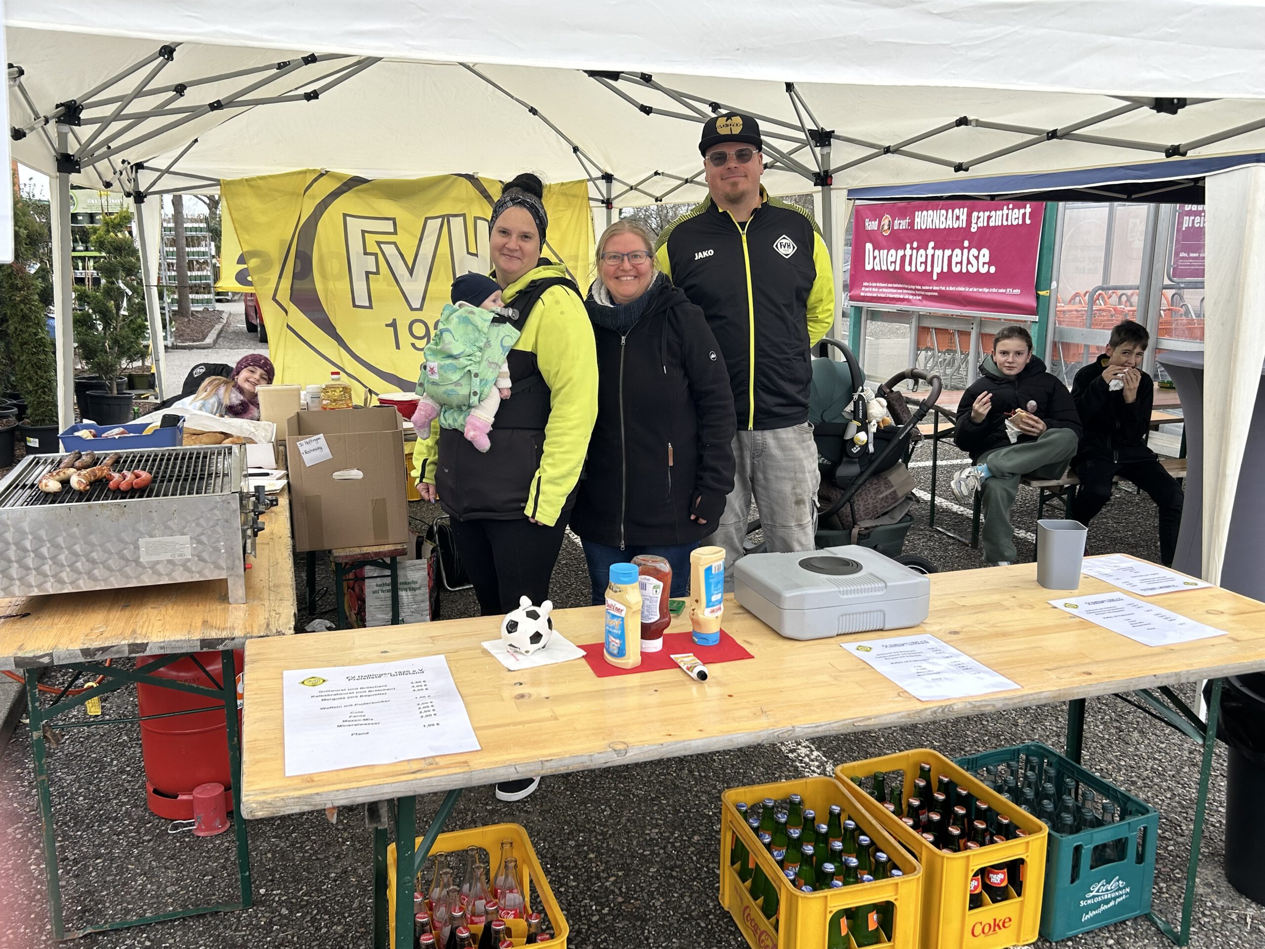 FVH grillt beim Hornbach